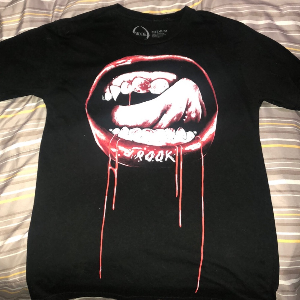 Men’s Rook Vampire Lips Shirt
